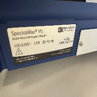 Molecular Devices SpectraMax M5 Microplate Reader image 1